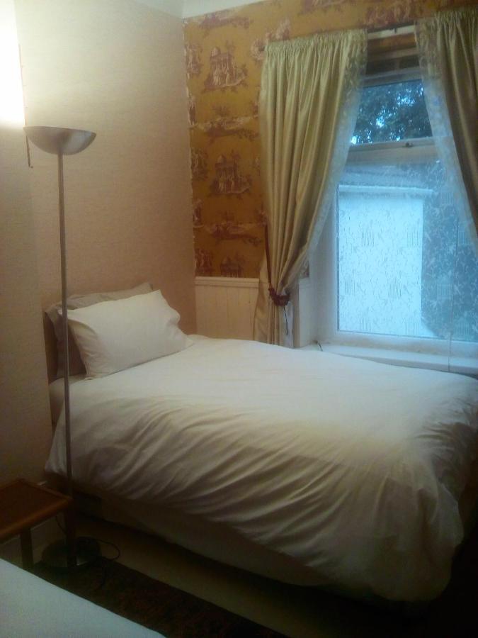 The Principality 2 Singles Bedroom Cardiff Eksteriør billede