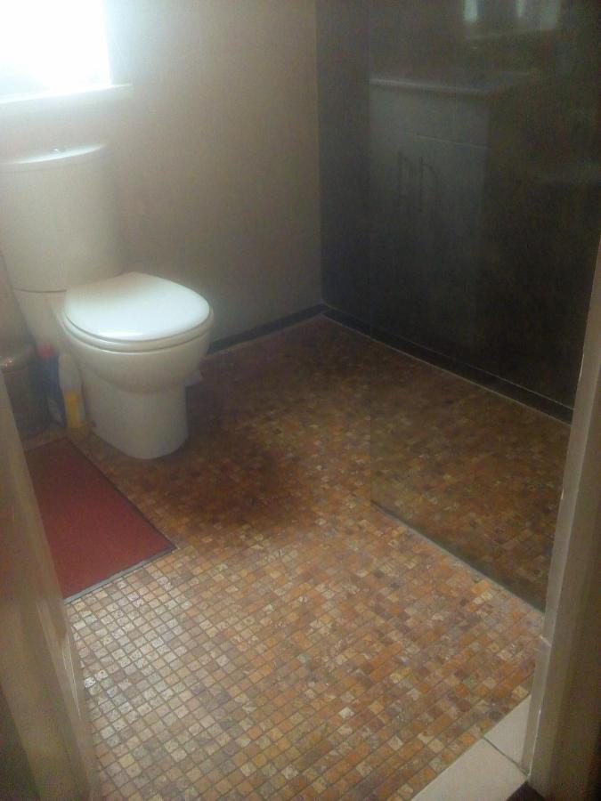 The Principality 2 Singles Bedroom Cardiff Eksteriør billede